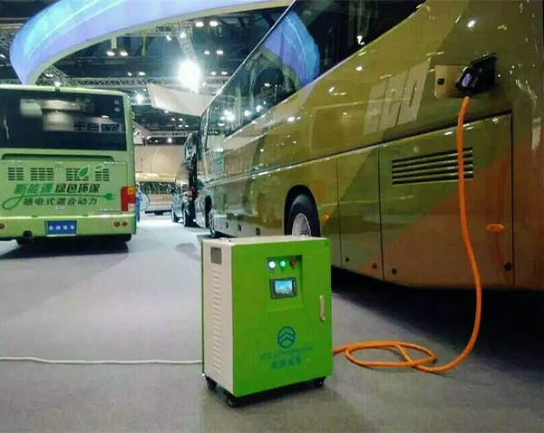 SSE EV alimentato solare carica il sistema applicato nel primo autobus alimentato solare in Cina